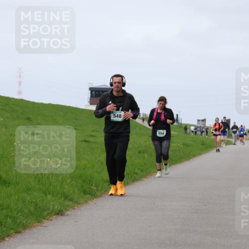 04.05.2025 - 8. Wedeler Halbmarathon Yannick Fuchs http://msf.ph/oto/7821823 04.05.2025 11:51:37 Laufen 548, 554 meine-sportfotos.de