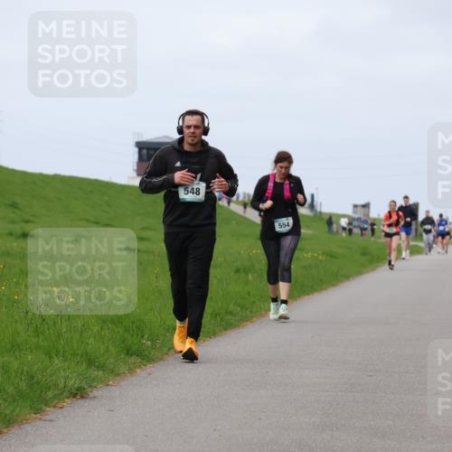 04.05.2025 - 8. Wedeler Halbmarathon Yannick Fuchs http://msf.ph/oto/7821833 04.05.2025 11:51:37 Laufen 548, 554 meine-sportfotos.de