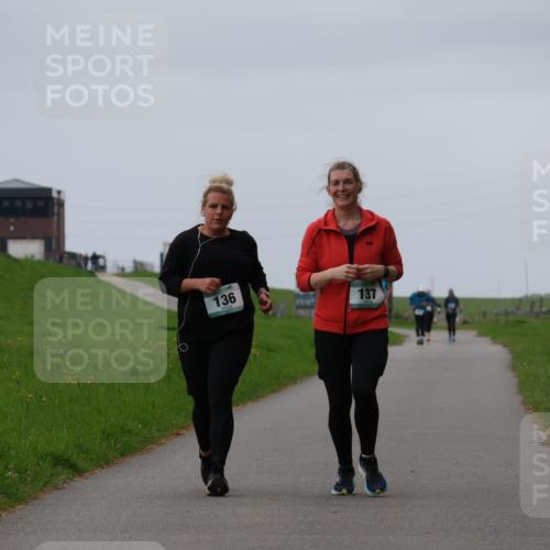 04.05.2025 - 8. Wedeler Halbmarathon Yannick Fuchs http://msf.ph/oto/7821835 04.05.2025 12:10:07 Laufen 136, 137 meine-sportfotos.de
