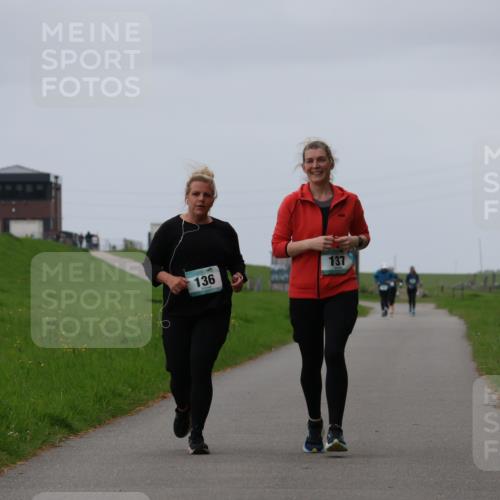 04.05.2025 - 8. Wedeler Halbmarathon Yannick Fuchs http://msf.ph/oto/7821841 04.05.2025 12:10:07 Laufen 136, 137 meine-sportfotos.de