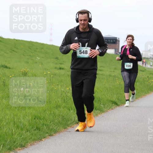 04.05.2025 - 8. Wedeler Halbmarathon Yannick Fuchs http://msf.ph/oto/7821895 04.05.2025 11:51:40 Laufen 548, 554 meine-sportfotos.de