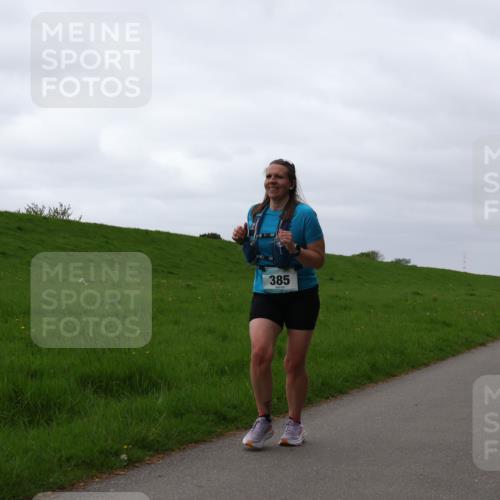 04.05.2025 - 8. Wedeler Halbmarathon Yannick Fuchs http://msf.ph/oto/7821938 04.05.2025 12:10:39 Laufen 385 meine-sportfotos.de