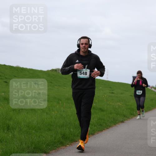 04.05.2025 - 8. Wedeler Halbmarathon Yannick Fuchs http://msf.ph/oto/7821968 04.05.2025 11:51:42 Laufen 548, 554 meine-sportfotos.de