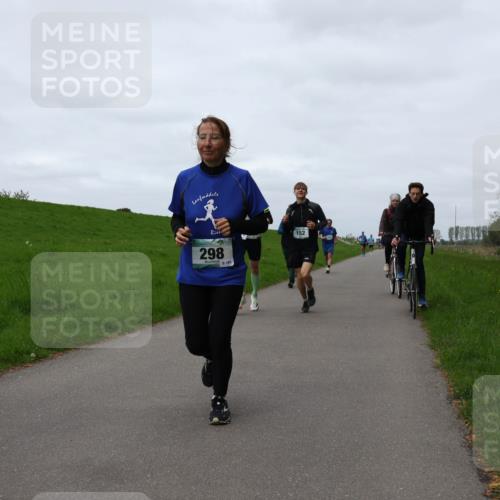 04.05.2025 - 8. Wedeler Halbmarathon Yannick Fuchs http://msf.ph/oto/7821977 04.05.2025 11:29:13 Laufen 733, 298, 140, 152 meine-sportfotos.de
