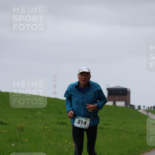 04.05.2025 - 8. Wedeler Halbmarathon Yannick Fuchs http://msf.ph/oto/7821999 04.05.2025 12:10:58 Laufen 214, 4 meine-sportfotos.de