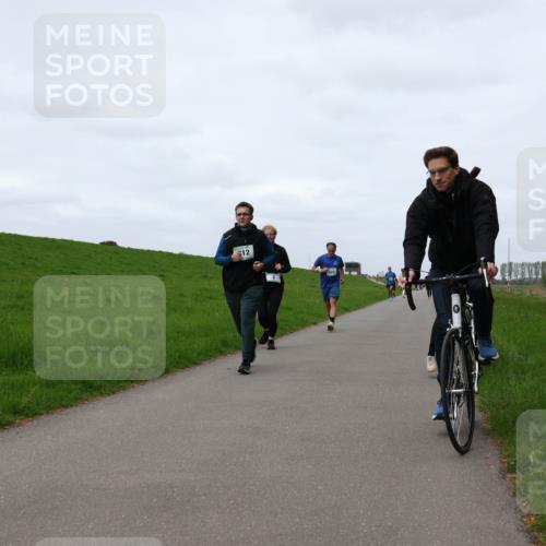 04.05.2025 - 8. Wedeler Halbmarathon Yannick Fuchs http://msf.ph/oto/7822027 04.05.2025 11:29:15 Laufen 12 meine-sportfotos.de
