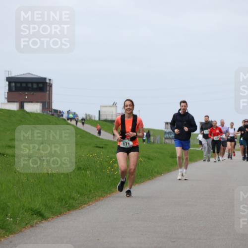 04.05.2025 - 8. Wedeler Halbmarathon Yannick Fuchs http://msf.ph/oto/7822045 04.05.2025 11:51:52 Laufen 171 meine-sportfotos.de