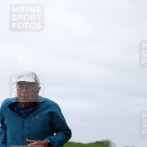 04.05.2025 - 8. Wedeler Halbmarathon Yannick Fuchs http://msf.ph/oto/7822062 04.05.2025 12:11:03 Laufen 214 meine-sportfotos.de