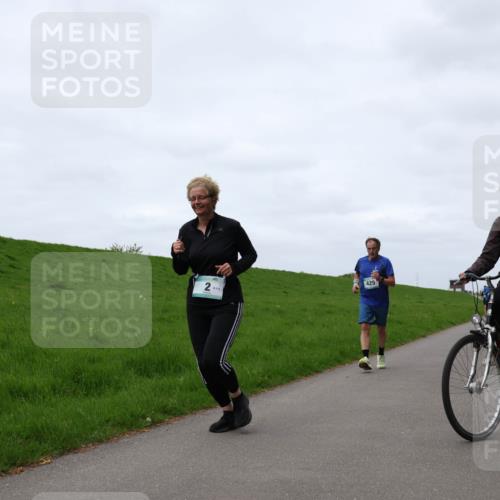 04.05.2025 - 8. Wedeler Halbmarathon Yannick Fuchs http://msf.ph/oto/7822081 04.05.2025 11:29:18 Laufen 2, 425 meine-sportfotos.de