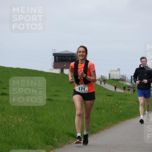 04.05.2025 - 8. Wedeler Halbmarathon Yannick Fuchs http://msf.ph/oto/7822173 04.05.2025 11:51:57 Laufen 171 meine-sportfotos.de
