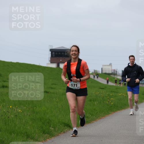 04.05.2025 - 8. Wedeler Halbmarathon Yannick Fuchs http://msf.ph/oto/7822182 04.05.2025 11:51:58 Laufen 171 meine-sportfotos.de