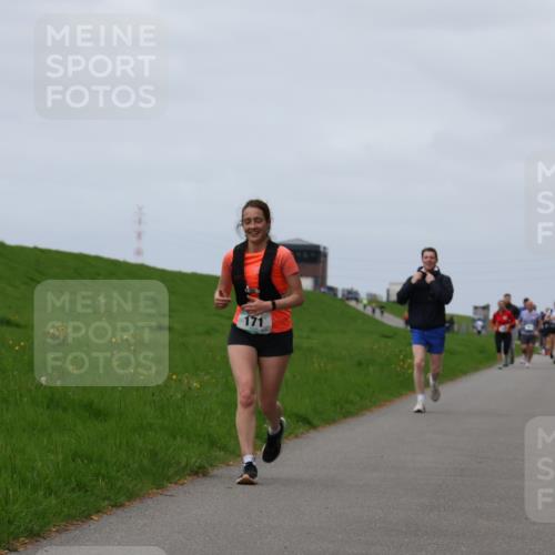 04.05.2025 - 8. Wedeler Halbmarathon Yannick Fuchs http://msf.ph/oto/7822212 04.05.2025 11:52:00 Laufen 171 meine-sportfotos.de