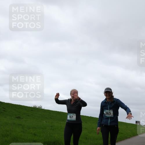 04.05.2025 - 8. Wedeler Halbmarathon Yannick Fuchs http://msf.ph/oto/7822224 04.05.2025 12:11:13 Laufen 57, 263 meine-sportfotos.de
