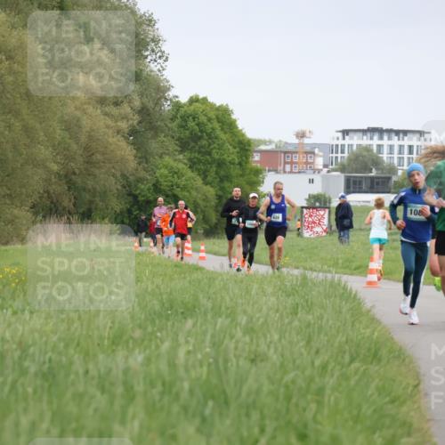 04.05.2025 - 8. Wedeler Halbmarathon Yannick Fuchs http://msf.ph/oto/7822241 04.05.2025 11:10:35 Laufen 628, 108, 617 meine-sportfotos.de
