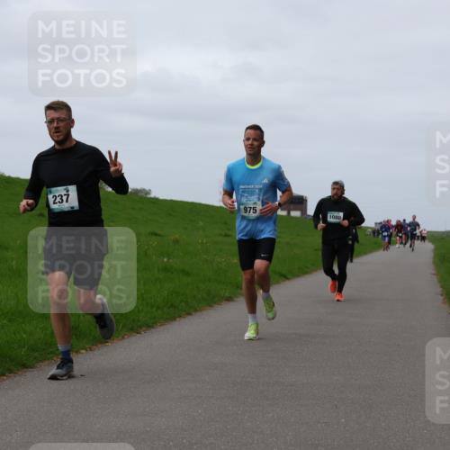 04.05.2025 - 8. Wedeler Halbmarathon Yannick Fuchs http://msf.ph/oto/7822253 04.05.2025 11:29:27 Laufen 237, 2024, 975, 1080 meine-sportfotos.de