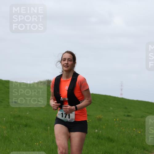 04.05.2025 - 8. Wedeler Halbmarathon Yannick Fuchs http://msf.ph/oto/7822270 04.05.2025 11:52:03 Laufen 171 meine-sportfotos.de