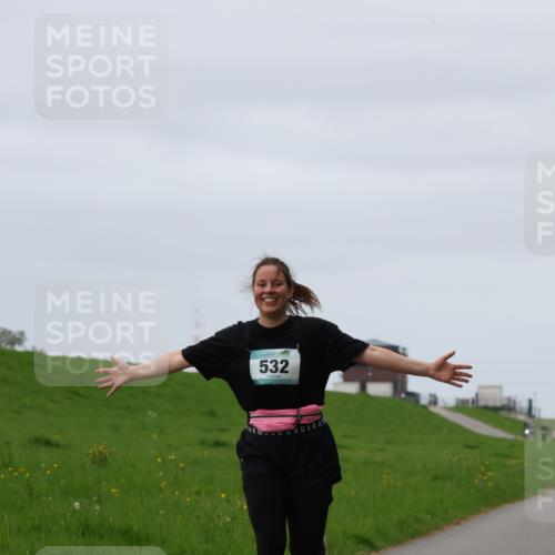 04.05.2025 - 8. Wedeler Halbmarathon Yannick Fuchs http://msf.ph/oto/7822278 04.05.2025 12:11:25 Laufen 532 meine-sportfotos.de