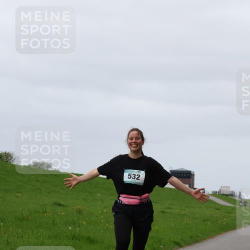 04.05.2025 - 8. Wedeler Halbmarathon Yannick Fuchs http://msf.ph/oto/7822306 04.05.2025 12:11:26 Laufen 532 meine-sportfotos.de