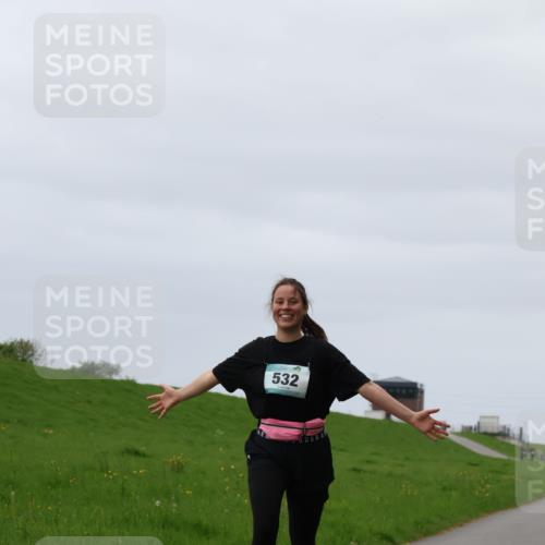 04.05.2025 - 8. Wedeler Halbmarathon Yannick Fuchs http://msf.ph/oto/7822308 04.05.2025 12:11:26 Laufen 532 meine-sportfotos.de
