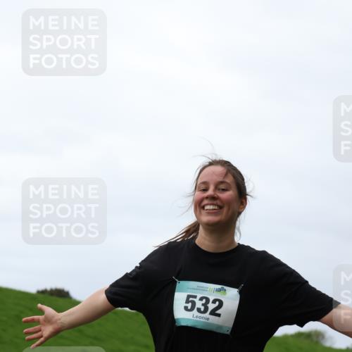 04.05.2025 - 8. Wedeler Halbmarathon Yannick Fuchs http://msf.ph/oto/7822369 04.05.2025 12:11:29 Laufen 532 meine-sportfotos.de