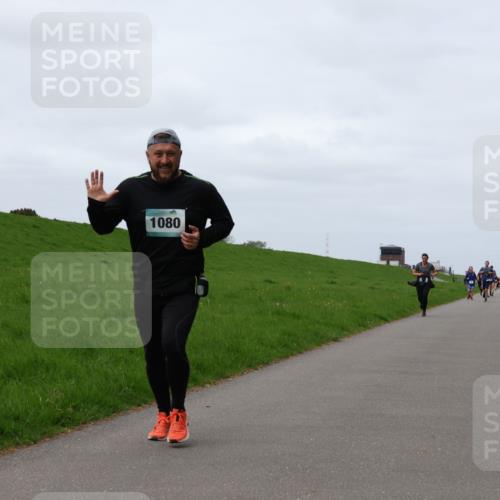 04.05.2025 - 8. Wedeler Halbmarathon Yannick Fuchs http://msf.ph/oto/7822414 04.05.2025 11:29:32 Laufen 1080 meine-sportfotos.de