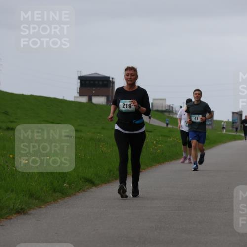 04.05.2025 - 8. Wedeler Halbmarathon Yannick Fuchs http://msf.ph/oto/7822435 04.05.2025 12:12:54 Laufen 219, 41 meine-sportfotos.de