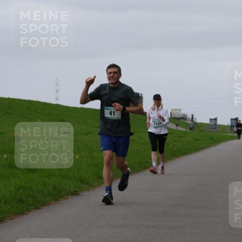 04.05.2025 - 8. Wedeler Halbmarathon Yannick Fuchs http://msf.ph/oto/7822497 04.05.2025 12:13:02 Laufen 41, 1137 meine-sportfotos.de