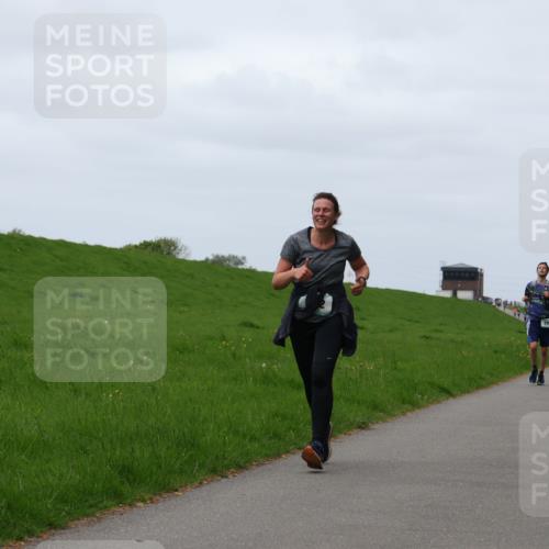 04.05.2025 - 8. Wedeler Halbmarathon Yannick Fuchs http://msf.ph/oto/7822515 04.05.2025 11:29:39 Laufen  meine-sportfotos.de