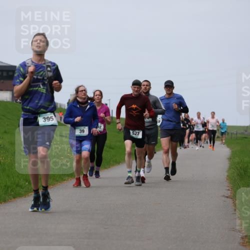 04.05.2025 - 8. Wedeler Halbmarathon Yannick Fuchs http://msf.ph/oto/7822560 04.05.2025 11:29:42 Laufen 395, 39, 92, 527 meine-sportfotos.de