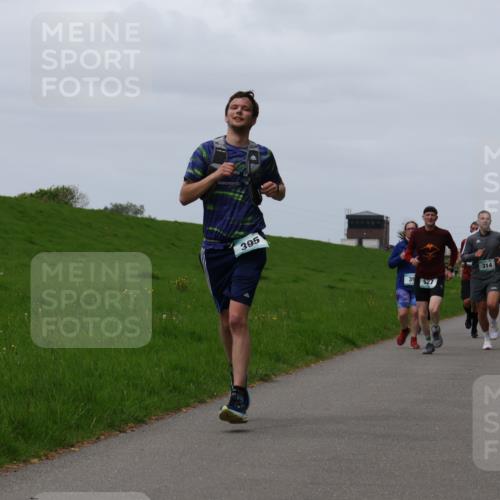 04.05.2025 - 8. Wedeler Halbmarathon Yannick Fuchs http://msf.ph/oto/7822619 04.05.2025 11:29:46 Laufen 395, 39, 52, 314 meine-sportfotos.de