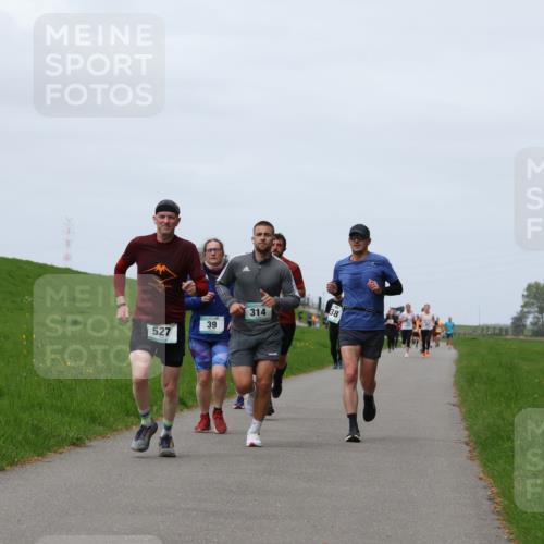 04.05.2025 - 8. Wedeler Halbmarathon Yannick Fuchs http://msf.ph/oto/7822677 04.05.2025 11:29:48 Laufen 39, 527, 314, 38 meine-sportfotos.de
