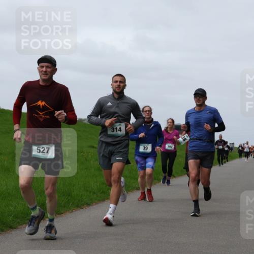 04.05.2025 - 8. Wedeler Halbmarathon Yannick Fuchs http://msf.ph/oto/7822788 04.05.2025 11:29:51 Laufen 314, 527, 39, 392 meine-sportfotos.de