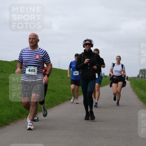 04.05.2025 - 8. Wedeler Halbmarathon Yannick Fuchs http://msf.ph/oto/7822859 04.05.2025 11:52:24 Laufen 445, 469 meine-sportfotos.de