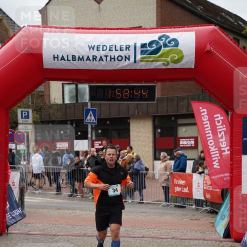 04.05.2025 - 8. Wedeler Halbmarathon Felixshl http://msf.ph/oto/7822906 04.05.2025 11:58:42 Ziel 34 meine-sportfotos.de