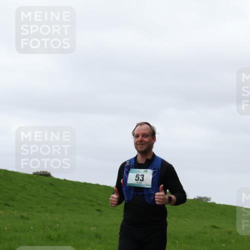 04.05.2025 - 8. Wedeler Halbmarathon Yannick Fuchs http://msf.ph/oto/7822910 04.05.2025 12:15:44 Laufen 53 meine-sportfotos.de