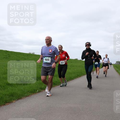 04.05.2025 - 8. Wedeler Halbmarathon Yannick Fuchs http://msf.ph/oto/7822932 04.05.2025 11:52:25 Laufen 445, 333, 91 meine-sportfotos.de