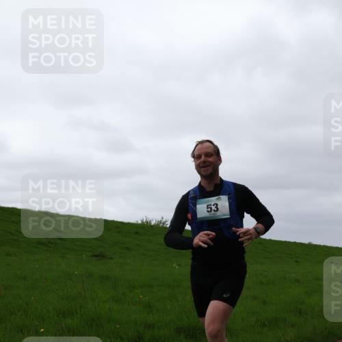 04.05.2025 - 8. Wedeler Halbmarathon Yannick Fuchs http://msf.ph/oto/7822965 04.05.2025 12:15:45 Laufen 53 meine-sportfotos.de