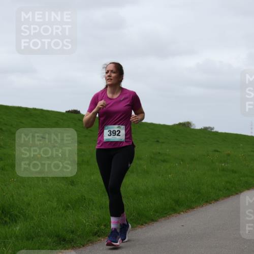 04.05.2025 - 8. Wedeler Halbmarathon Yannick Fuchs http://msf.ph/oto/7822991 04.05.2025 11:29:57 Laufen 392 meine-sportfotos.de
