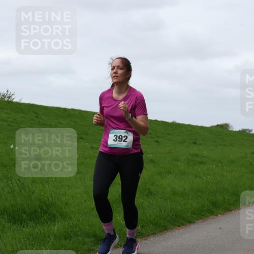 04.05.2025 - 8. Wedeler Halbmarathon Yannick Fuchs http://msf.ph/oto/7823007 04.05.2025 11:29:57 Laufen 392 meine-sportfotos.de