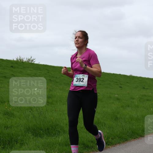04.05.2025 - 8. Wedeler Halbmarathon Yannick Fuchs http://msf.ph/oto/7823014 04.05.2025 11:29:57 Laufen 392 meine-sportfotos.de