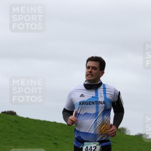 04.05.2025 - 8. Wedeler Halbmarathon Yannick Fuchs http://msf.ph/oto/7823073 04.05.2025 12:16:16 Laufen 442 meine-sportfotos.de