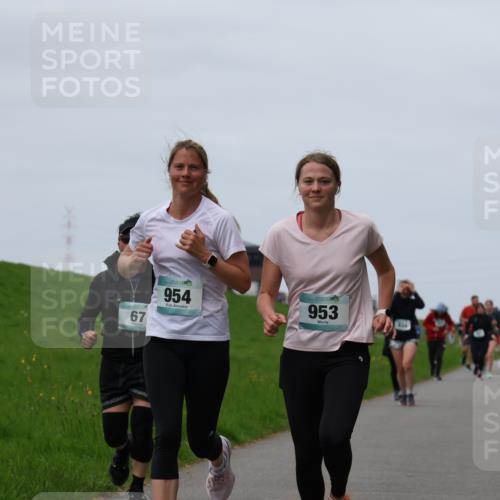 04.05.2025 - 8. Wedeler Halbmarathon Yannick Fuchs http://msf.ph/oto/7823088 04.05.2025 11:30:08 Laufen 67, 954, 953, 834 meine-sportfotos.de