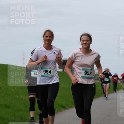 04.05.2025 - 8. Wedeler Halbmarathon Yannick Fuchs http://msf.ph/oto/7823099 04.05.2025 11:30:08 Laufen 67, 954, 953, 834 meine-sportfotos.de