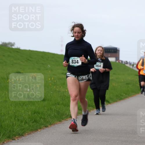 04.05.2025 - 8. Wedeler Halbmarathon Yannick Fuchs http://msf.ph/oto/7823258 04.05.2025 11:30:19 Laufen 834, 664 meine-sportfotos.de