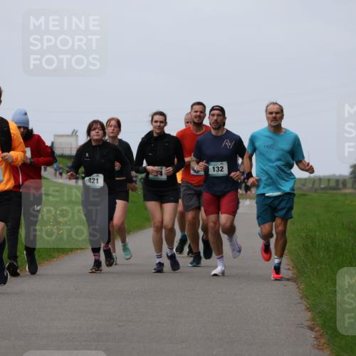 04.05.2025 - 8. Wedeler Halbmarathon Yannick Fuchs http://msf.ph/oto/7823320 04.05.2025 11:30:22 Laufen 156, 421, 132 meine-sportfotos.de