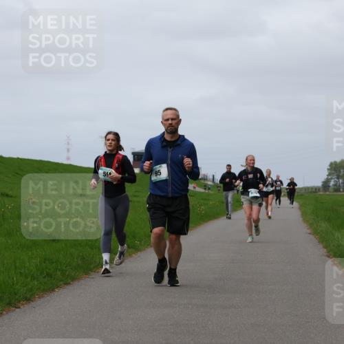 04.05.2025 - 8. Wedeler Halbmarathon Yannick Fuchs http://msf.ph/oto/7823374 04.05.2025 11:52:42 Laufen  meine-sportfotos.de