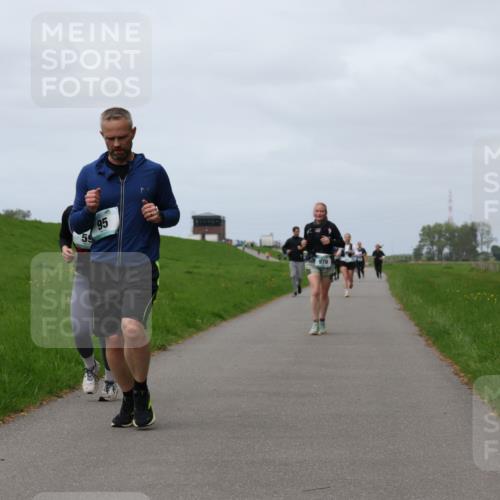 04.05.2025 - 8. Wedeler Halbmarathon Yannick Fuchs http://msf.ph/oto/7823459 04.05.2025 11:52:44 Laufen 95, 970 meine-sportfotos.de