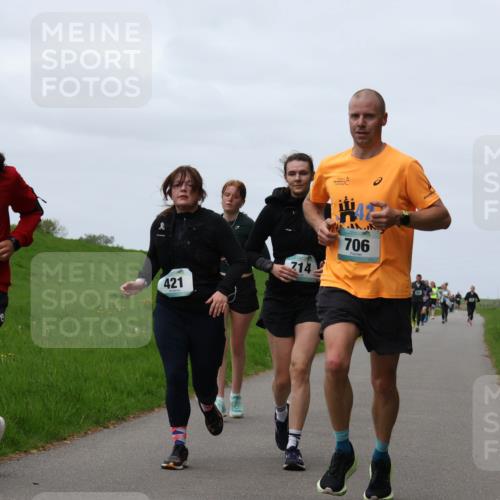 04.05.2025 - 8. Wedeler Halbmarathon Yannick Fuchs http://msf.ph/oto/7823519 04.05.2025 11:30:32 Laufen 11, 421, 706 meine-sportfotos.de