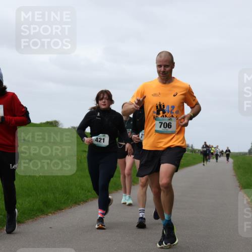 04.05.2025 - 8. Wedeler Halbmarathon Yannick Fuchs http://msf.ph/oto/7823533 04.05.2025 11:30:32 Laufen 421, 706 meine-sportfotos.de
