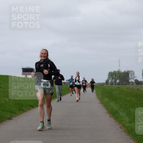 04.05.2025 - 8. Wedeler Halbmarathon Yannick Fuchs http://msf.ph/oto/7823562 04.05.2025 11:52:47 Laufen 970 meine-sportfotos.de